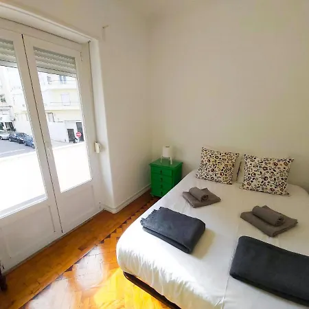 アパート Welcome To *